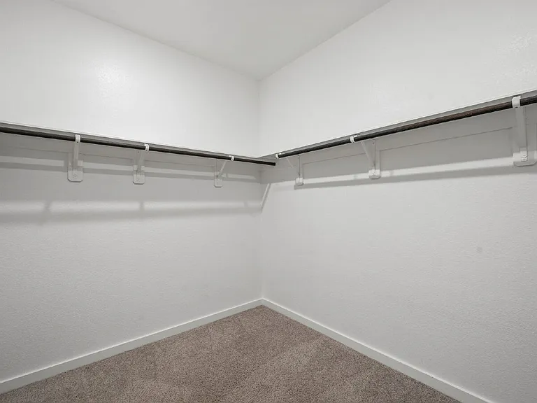 509 Brent Park Ct — Photo 14
