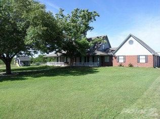 2111 Lcr 312, Mart, TX 76664