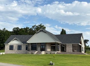 210 Legendary Dr, Guntersville, AL 35976