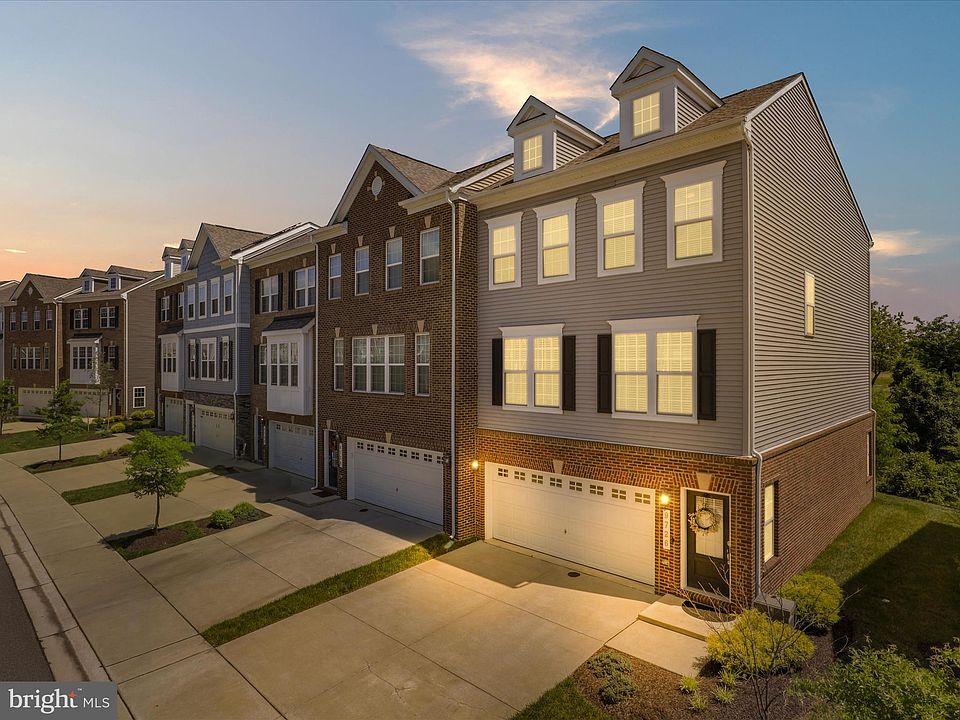 1st image of 9726 Glassy Creek Way