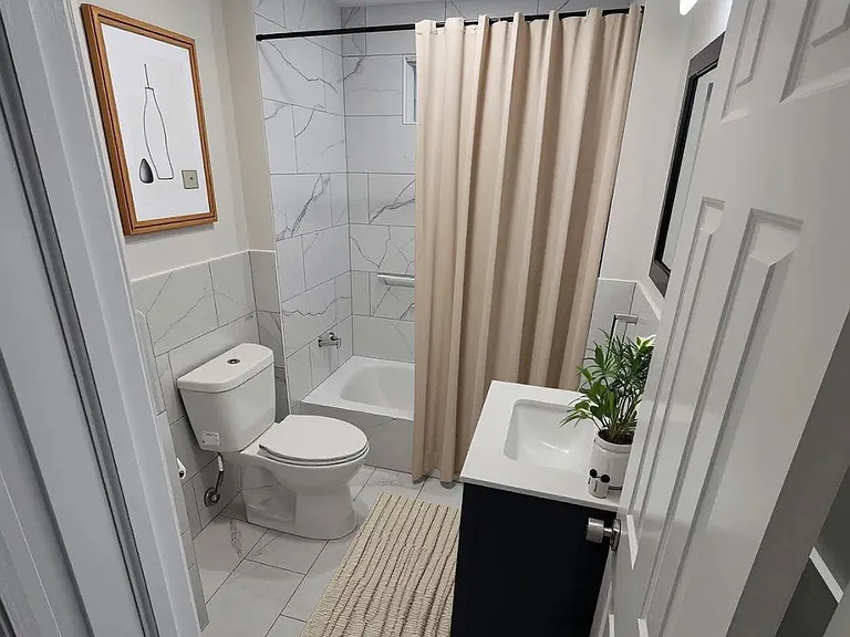 211 Wilson Ave #2 — Photo 6