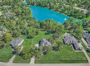 30202 W Legends Trail Dr, Spring, TX 77386