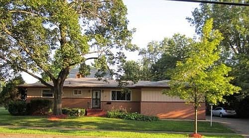 1st image of 1370 Stadelman Ave