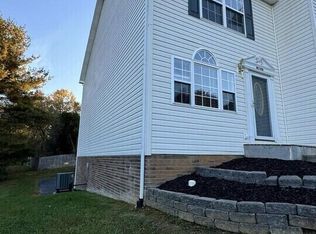 119 Amanda Ln, Bristol, TN 37620