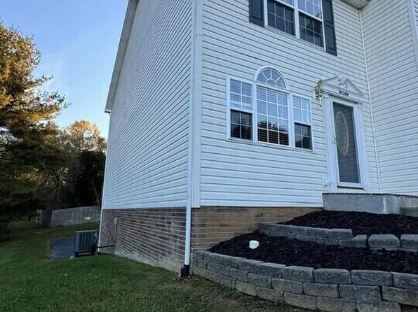 119 Amanda Ln, Bristol, TN 37620