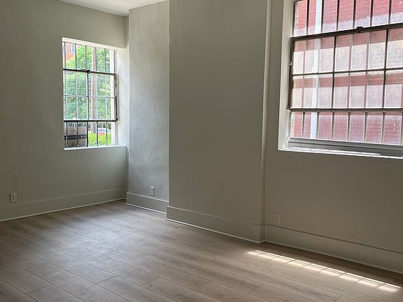 2nd image of 1142 S 3rd St Unit A