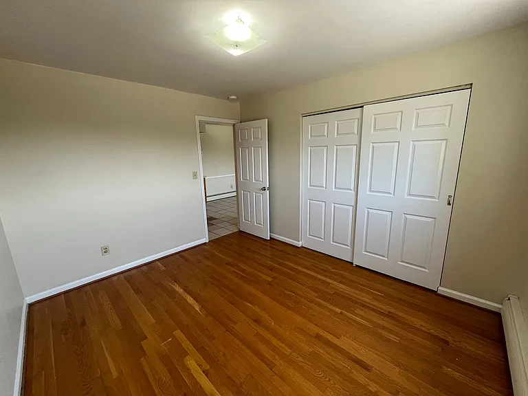 676 Riverview Dr — Photo 15
