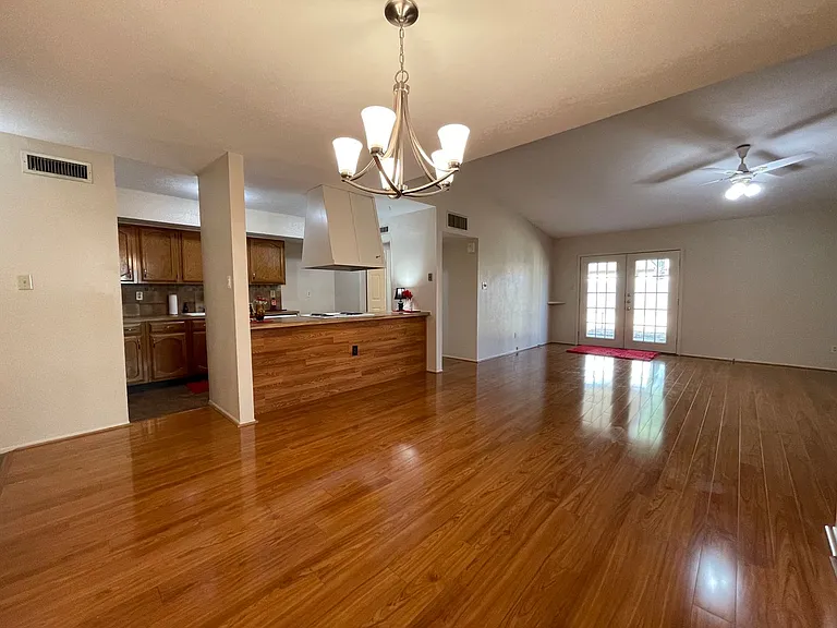 3832 Bridalwreath Dr — Photo 4
