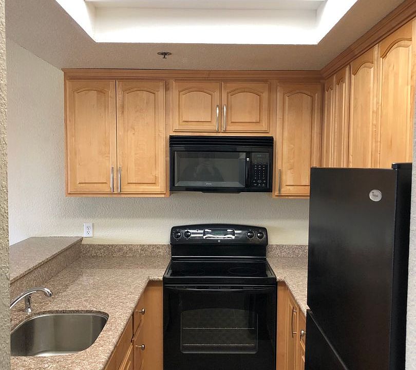 1st image of 411 Park Ave Unit 303