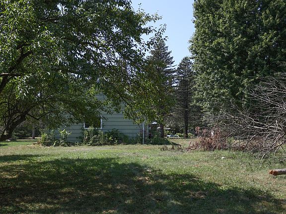 5th image of W9806 805th Ave