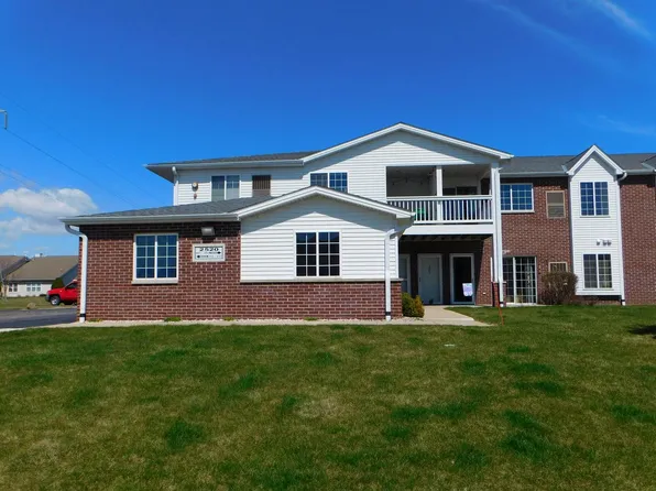 2520 11th PLACE #202, Kenosha, WI 53140