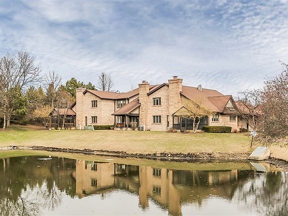 2nd image of 1653 Pebble Beach Dr