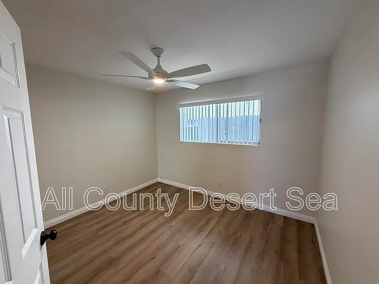 1015 England St #B — Photo 10
