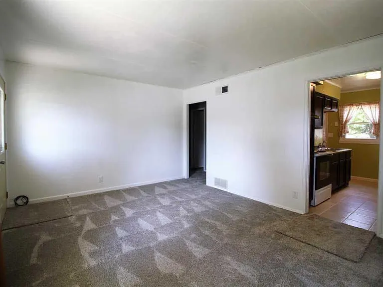 3004 Longlois Dr — Photo 10