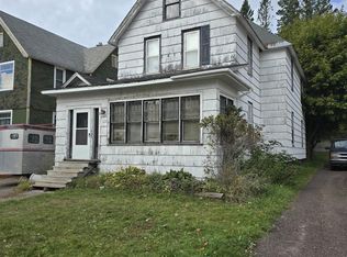 117 S Iroquois St, Laurium, MI 49913