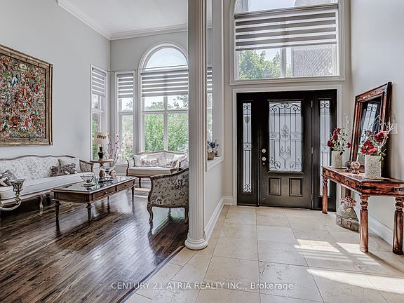 4th image of 331 Binns Ave