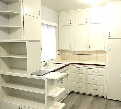 5th image of 1430 Dixon St #5