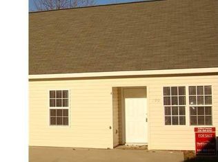 190 Bethania Oaks Cir, Pfafftown, NC 27040