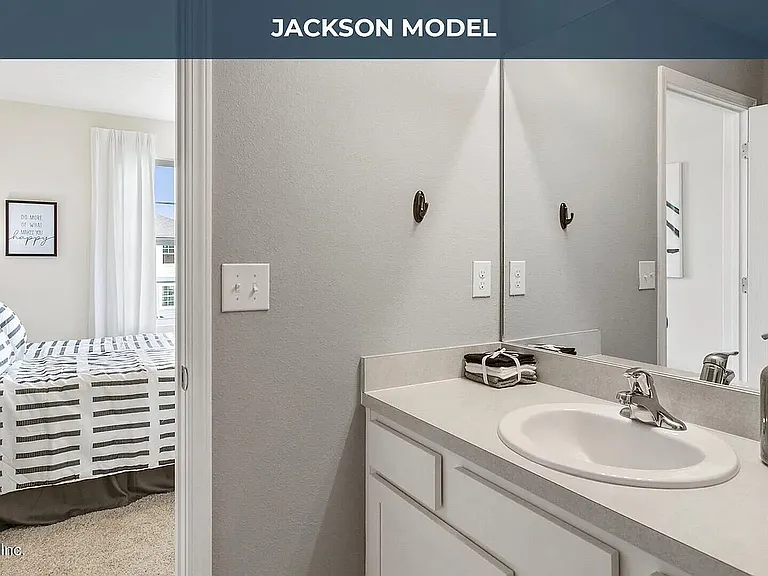 8332 Zenith Cir — Photo 15