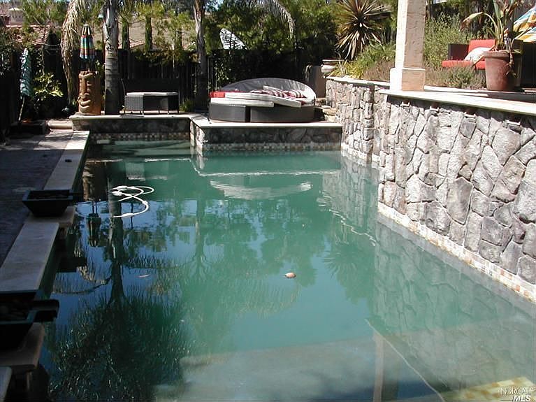 2nd image of 3018 Pebble Beach Cir