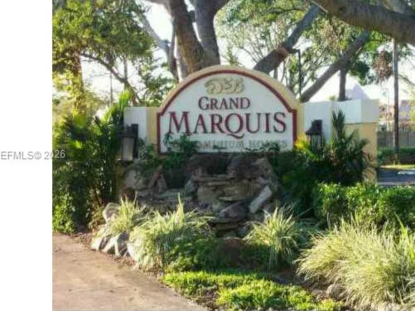10121 W Sunrise Blvd APT 206, Plantation, FL 33322