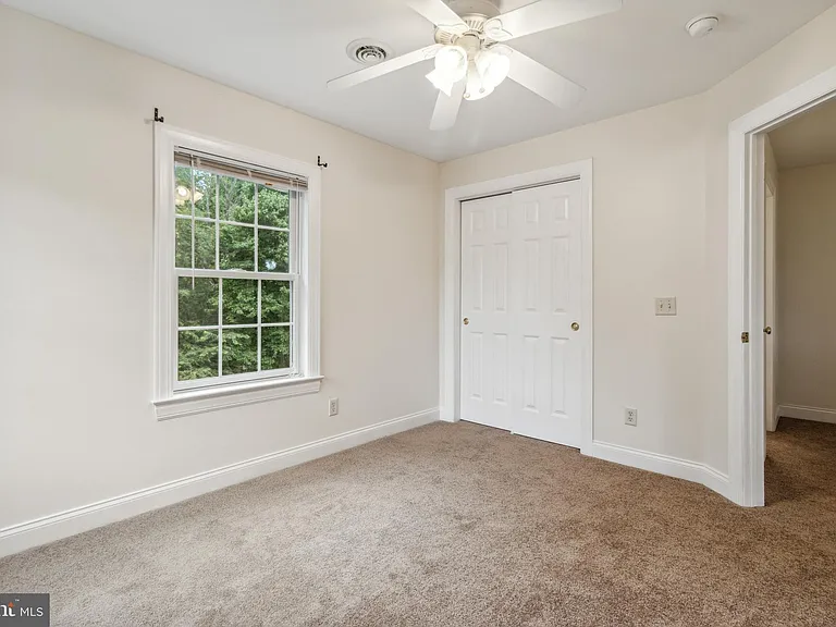 9818 Lyons Mill Rd — Photo 37