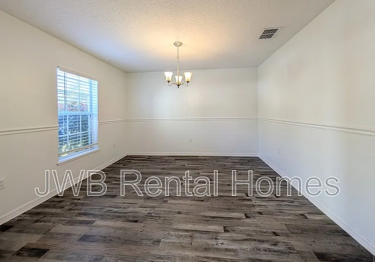 5430 Shady Pine St S — Photo 4