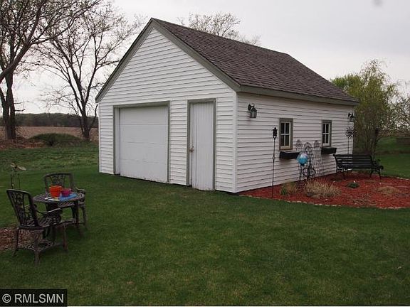 4th image of 26121 Aberdeen Ave