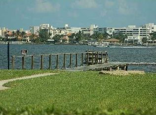219 Lakeview Ave APT 306, Lantana, FL 33462