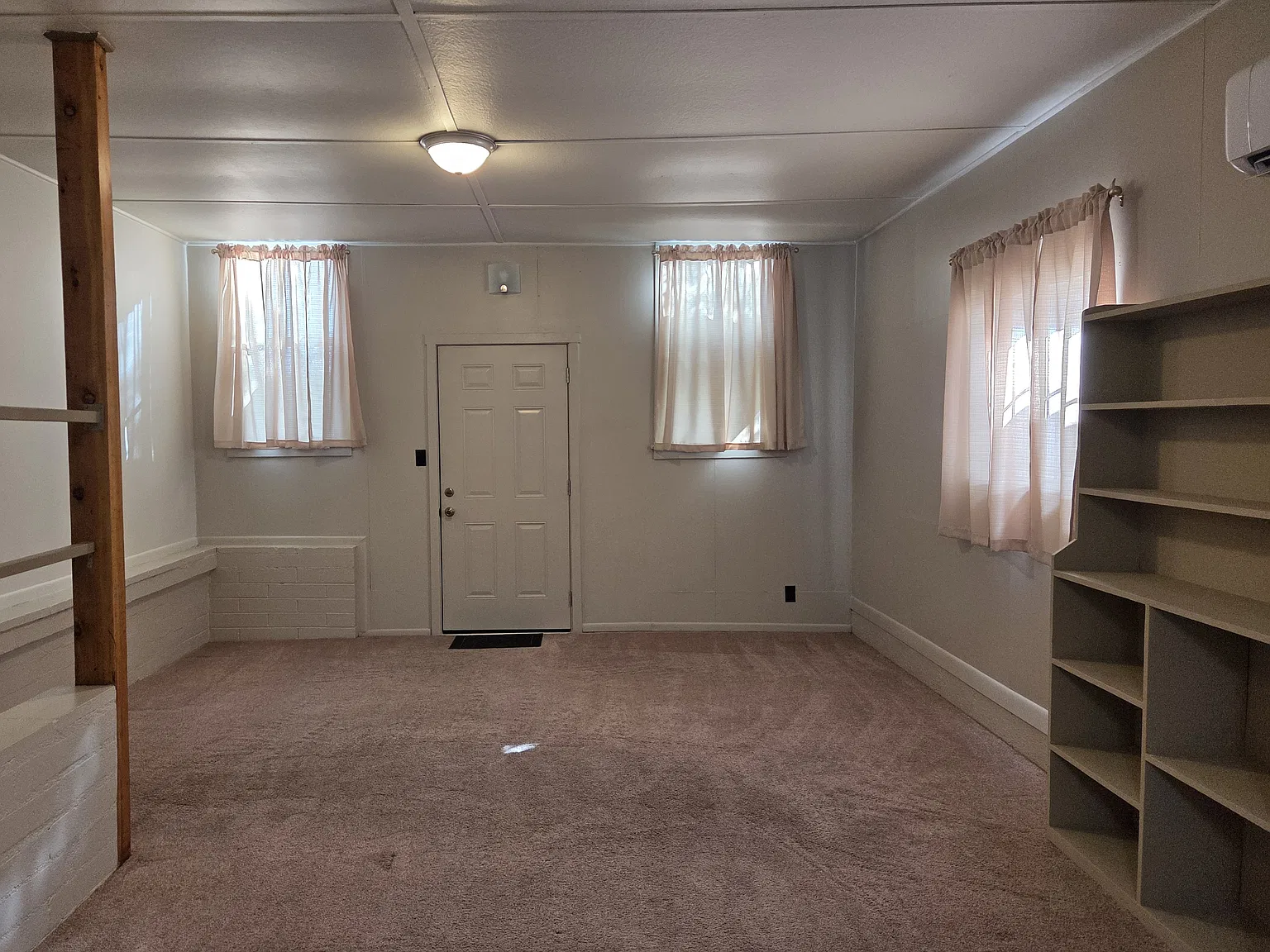 1 bed, 750 sqft, $1,200 — Photo 4