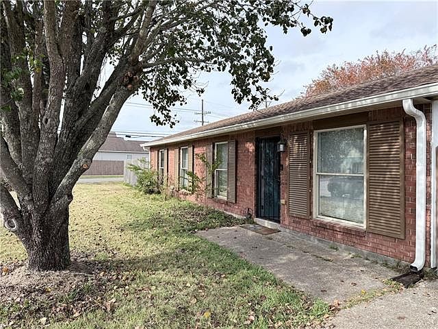 1st image of 2652 Kirkwood Dr