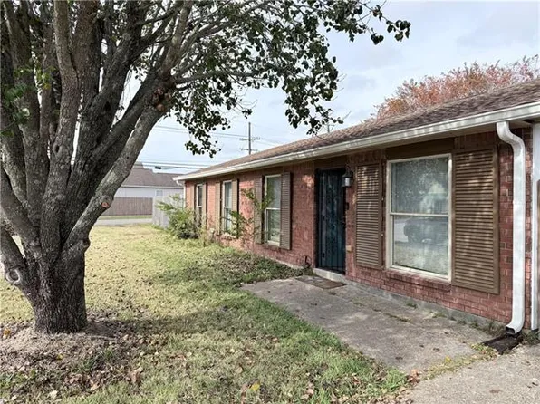 2652 Kirkwood Dr, Marrero, LA 70072