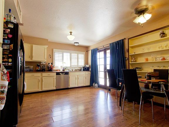 4th image of 4642 W Michelle Dr