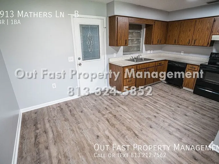 6913 Mathers Ln #B — Photo 13