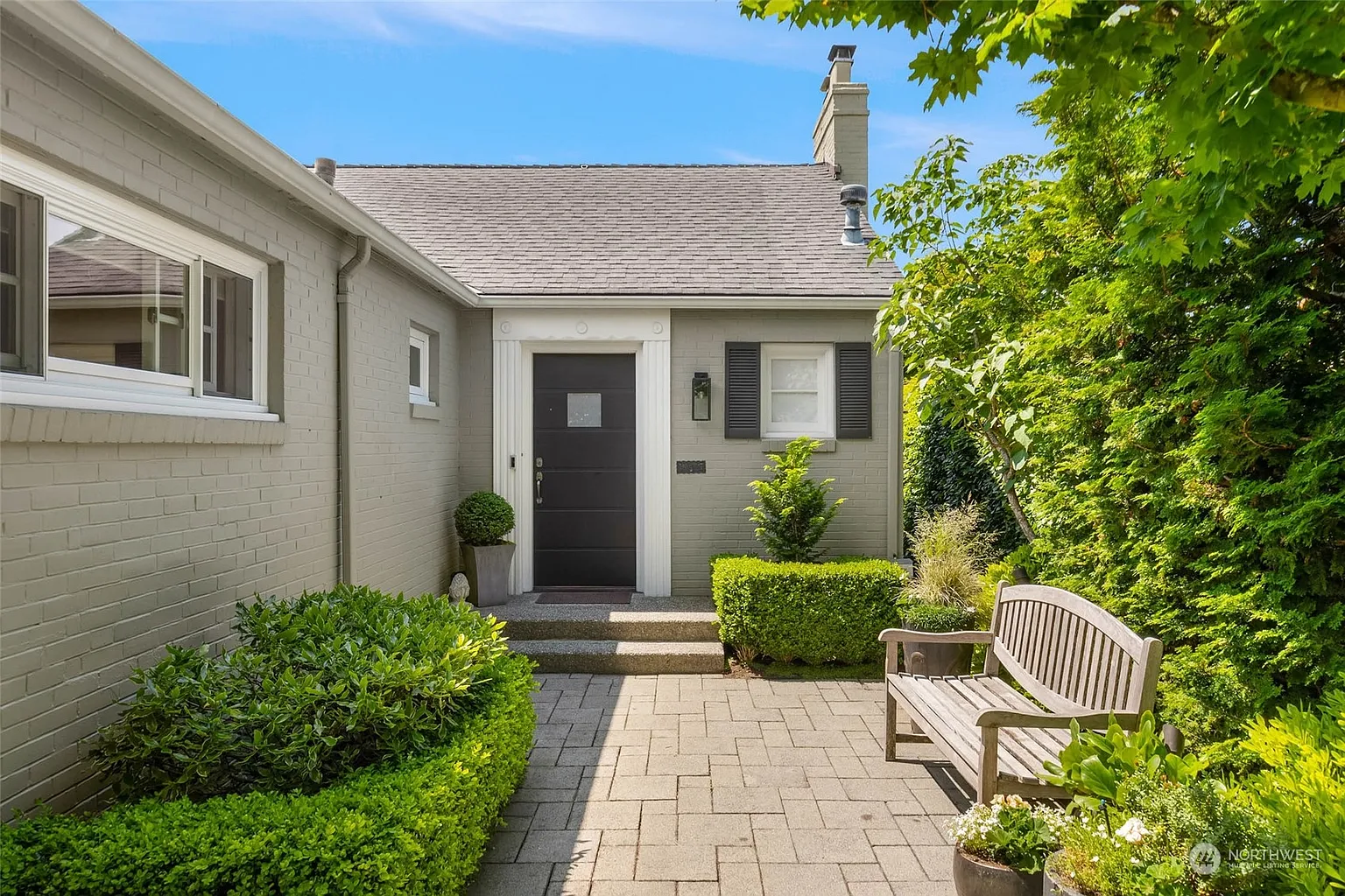 2507 29th Avenue W photo 1