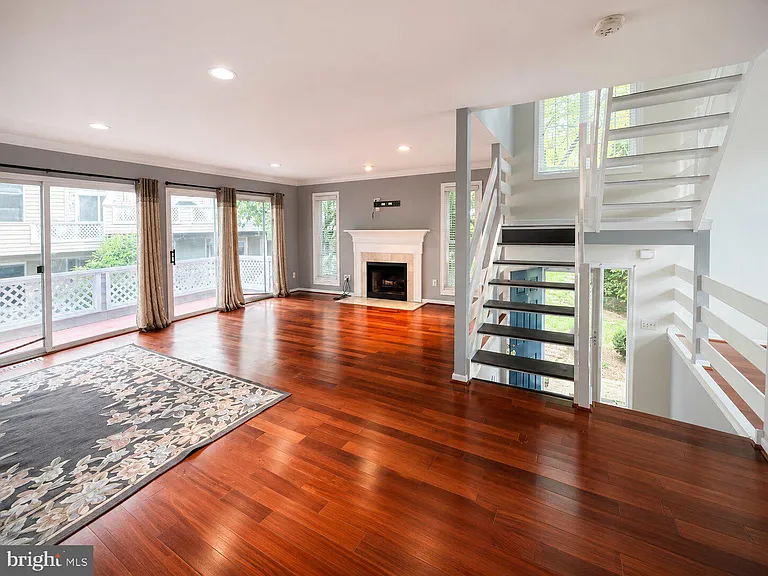 84 Andover Ct — Photo 19