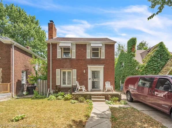 9958 Balfour Rd, Detroit, MI 48224