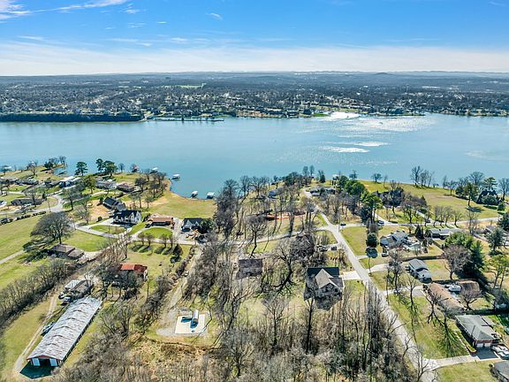 4th image of 102 Riverwood Dr Lot 4