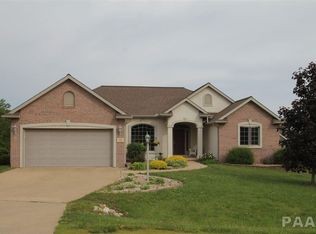 321 Kingsbury Rd, Metamora, IL