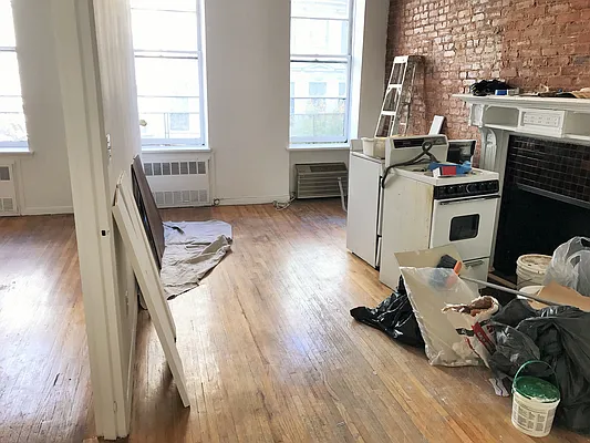 Rented by Joe Gotham LTD | media 40