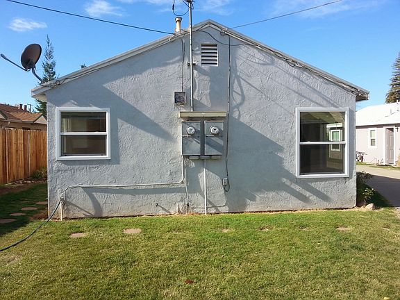 4th image of 1224 S School St