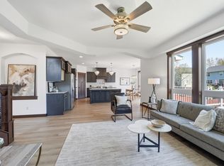 1683 Saint George St, Waconia, MN 55387