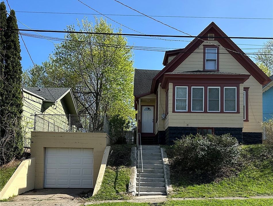 1st image of 305 Laforte Ave