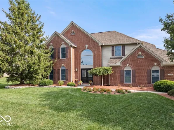 2526 Sutton Place Dr S, Carmel, IN 46032