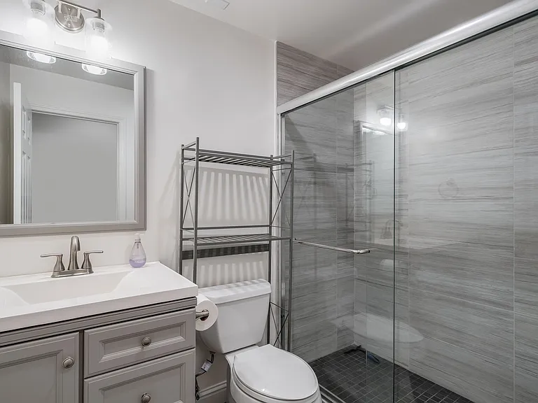 Bathroom 4