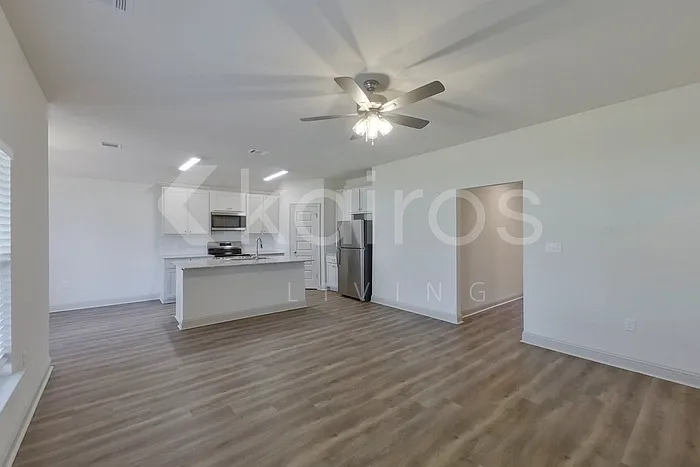 17611 Carlisle Ave — Photo 3