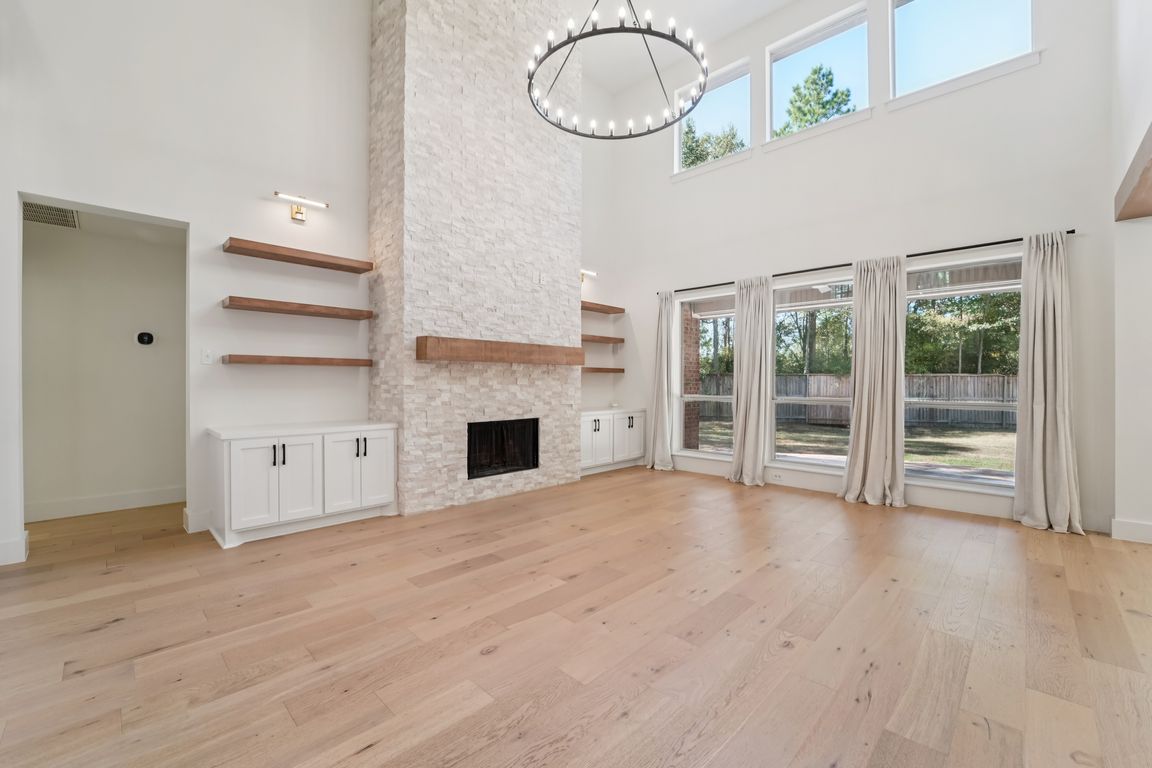 next background image