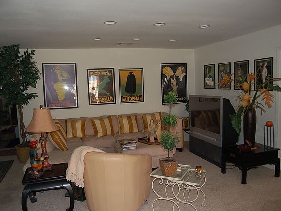2nd image of 78635 Sagebrush Ave