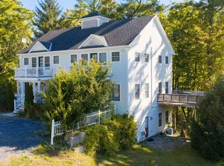 284 Elm St, Manchester Center, VT 05255