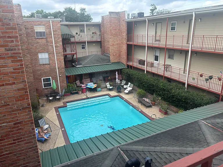 2500 Houma Blvd #303 — Photo 9